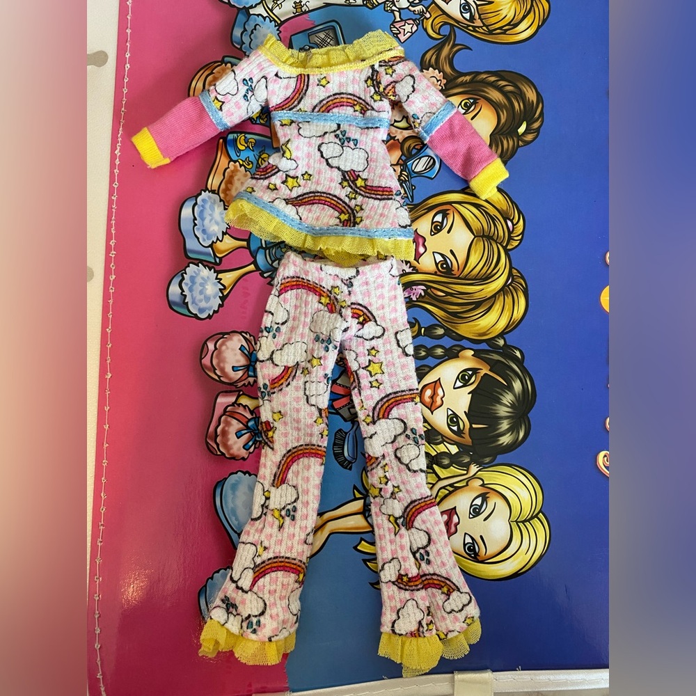 Moxie Girls Rainbow Pajama Set